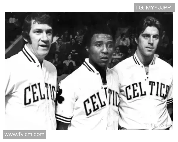 因伤致长残的足球明星们：他们的坚韧与传奇故事