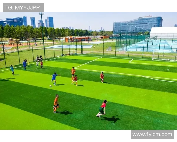 球星炫酷足球atw技巧全面解析展现绿茵场上的华丽控球