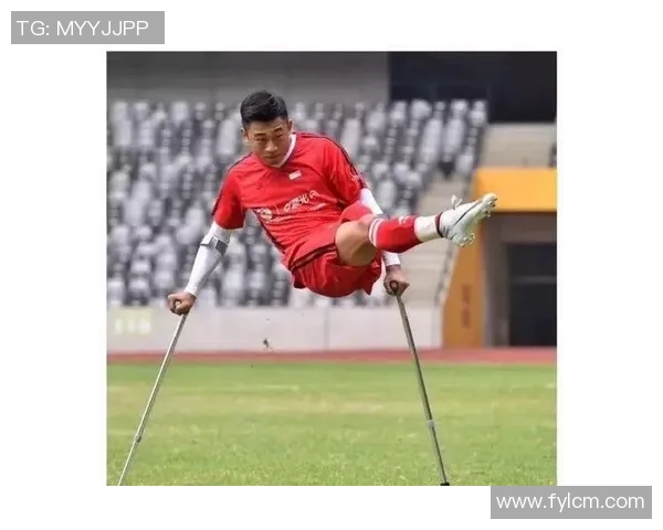 星光闪耀足球盛宴 各路传奇巨星齐聚一堂的难得瞬间